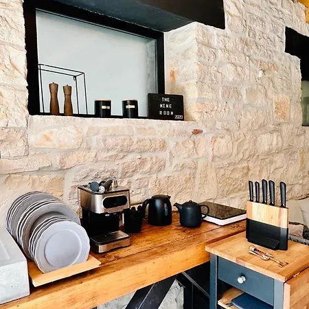 The Black House - Modern With Garden,1500m From *